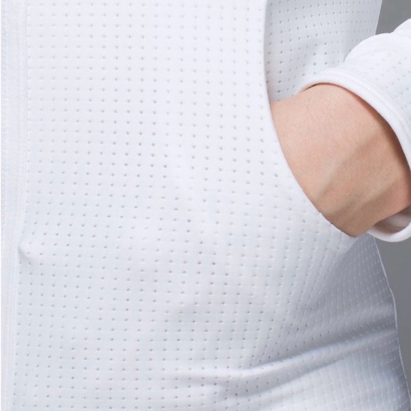 Lululemon Find Your Bliss Jacket Reversible Mesh Zip Up Cream White - Picture 4 of 9